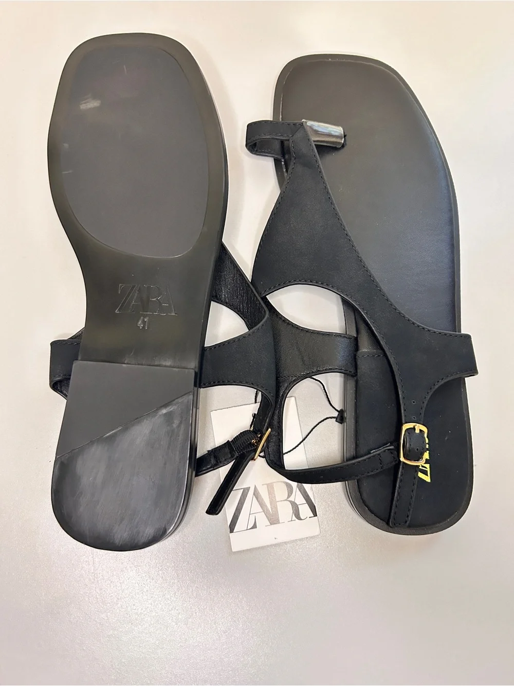 ZARA Black Women's Toe-Loop Sandals with Gold Buckle - Picture 2 of 2